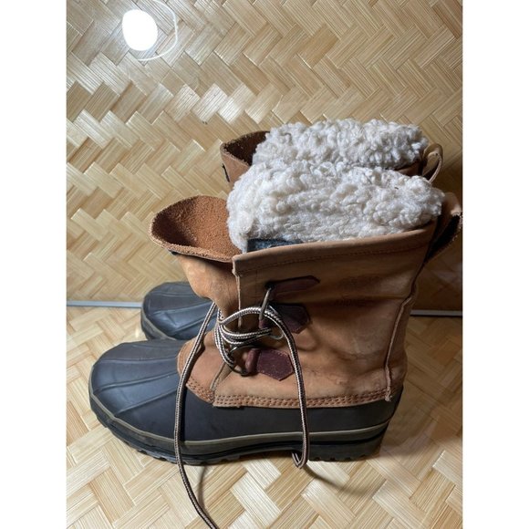 Khombu snow boots 8